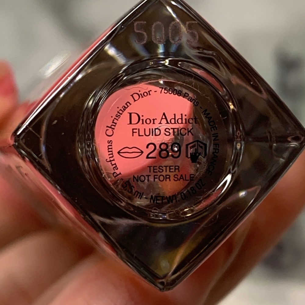 289 VERSATILE DIOR FLUID STICK - Picture 7 of 14